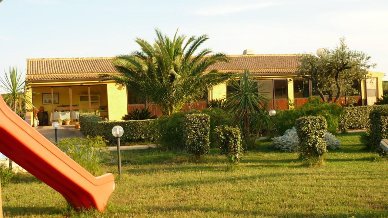 Agriturismo Isidoro Vila Fertilia Exterior foto