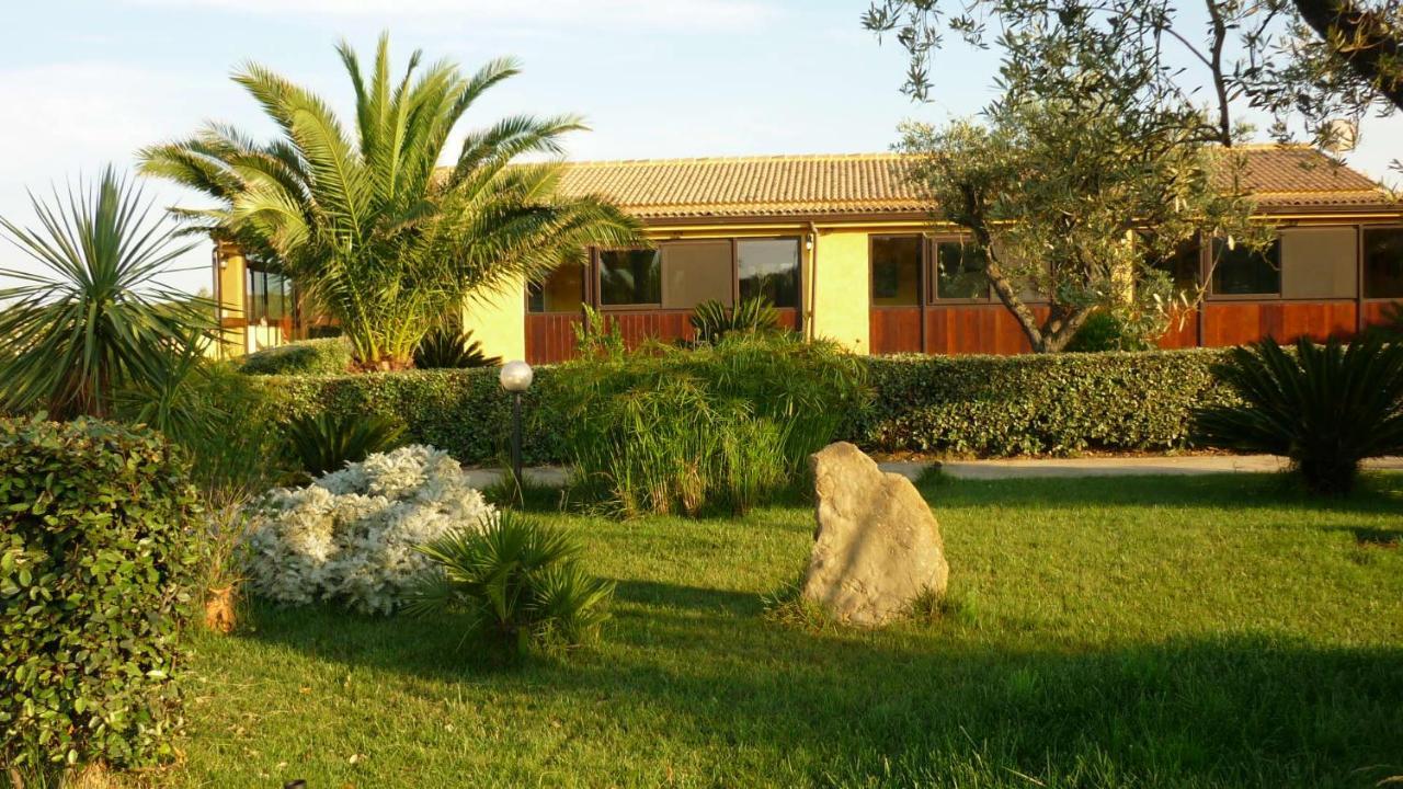 Agriturismo Isidoro Vila Fertilia Exterior foto